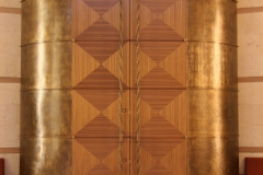 Architect: PKSB. Bronze door handles.