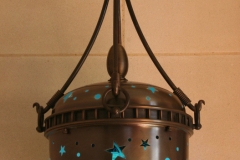 Architect: Robert A. M. Stern. Bronze.