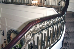 Architect: Ingrao. Nickel-silver and bronze railing.