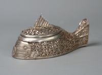 "Fish Basket" - sterling silver, pearls - 5.5"H x 5.5"W x 11.5"L